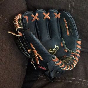 NWOT! Professional Baseball Glove